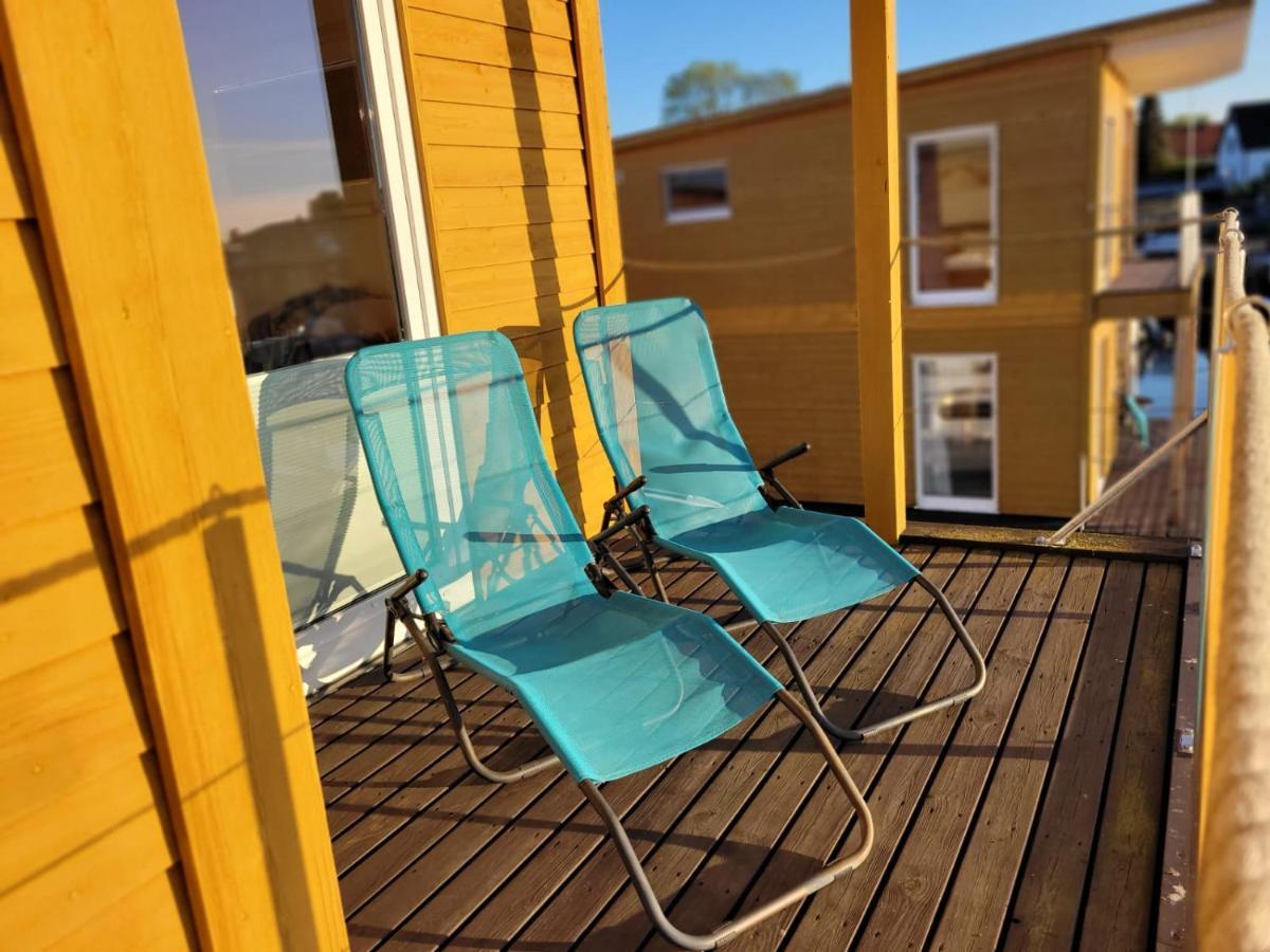 Готель 4 Sterne Dtv Floating House Kroslin Екстер'єр фото